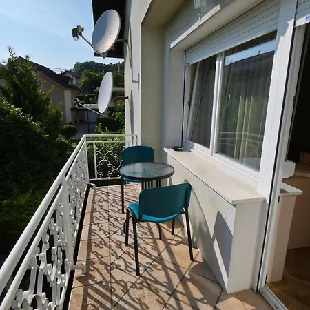 Konukevi Bbq Ljubljana