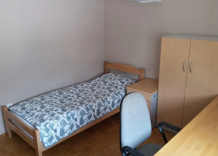 Bbq בית הארחה 3*